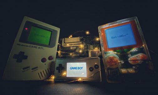 Retroalba os desea. ¡¡FELICES FIESTAS!! Y que la luz de los 8bits nos ilumine ;)